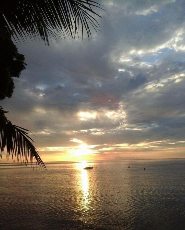 Cloud And Xky Beach Resort Oslob Exterior foto